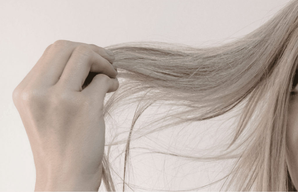 The Impact Of Hard Water On Hair Extensions图片100