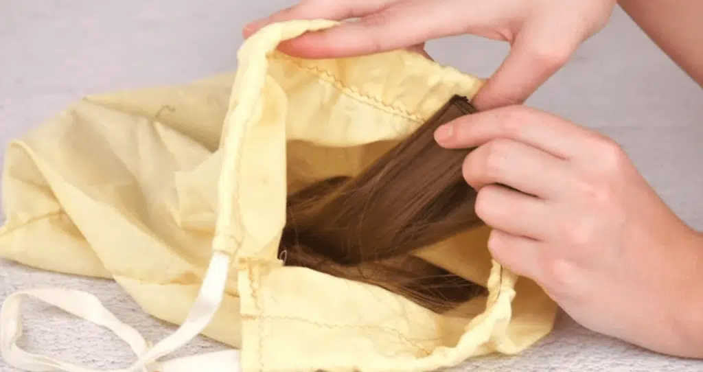 10 Things That Damage Hair Extensions图片98