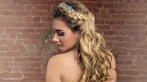 half up half down bridal hairstyless